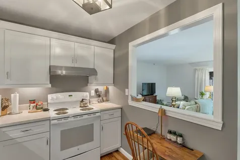 332 Parkside Road New London NH 03257