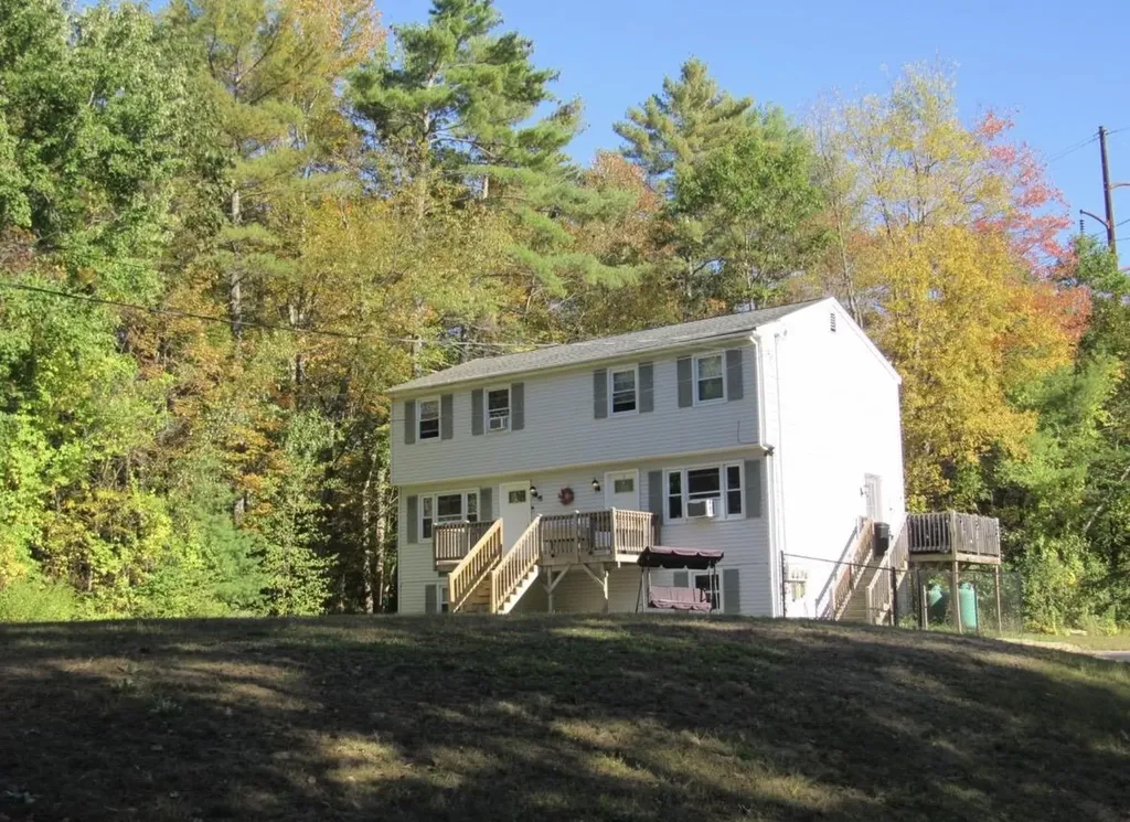375 Whitehall Road Hooksett NH 03106