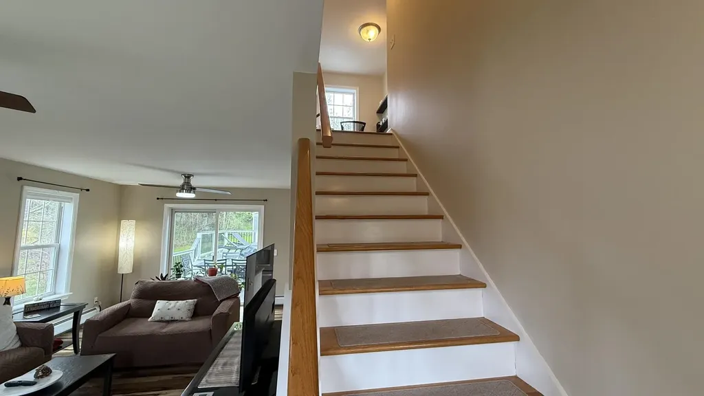 10 Outlook Lane Jericho VT 05465