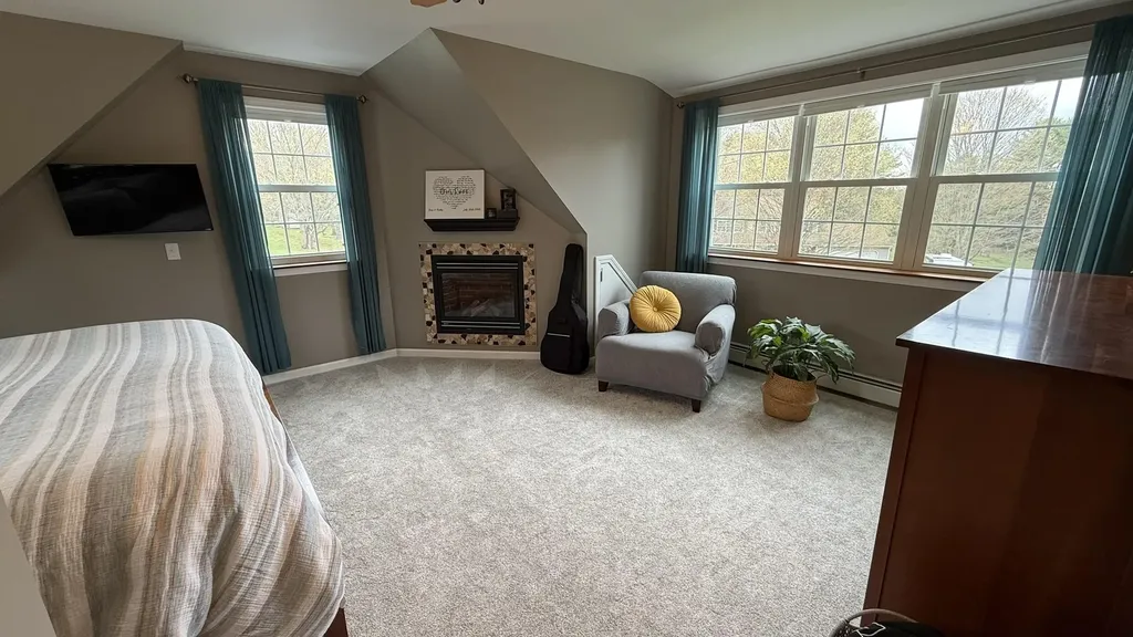 10 Outlook Lane Jericho VT 05465