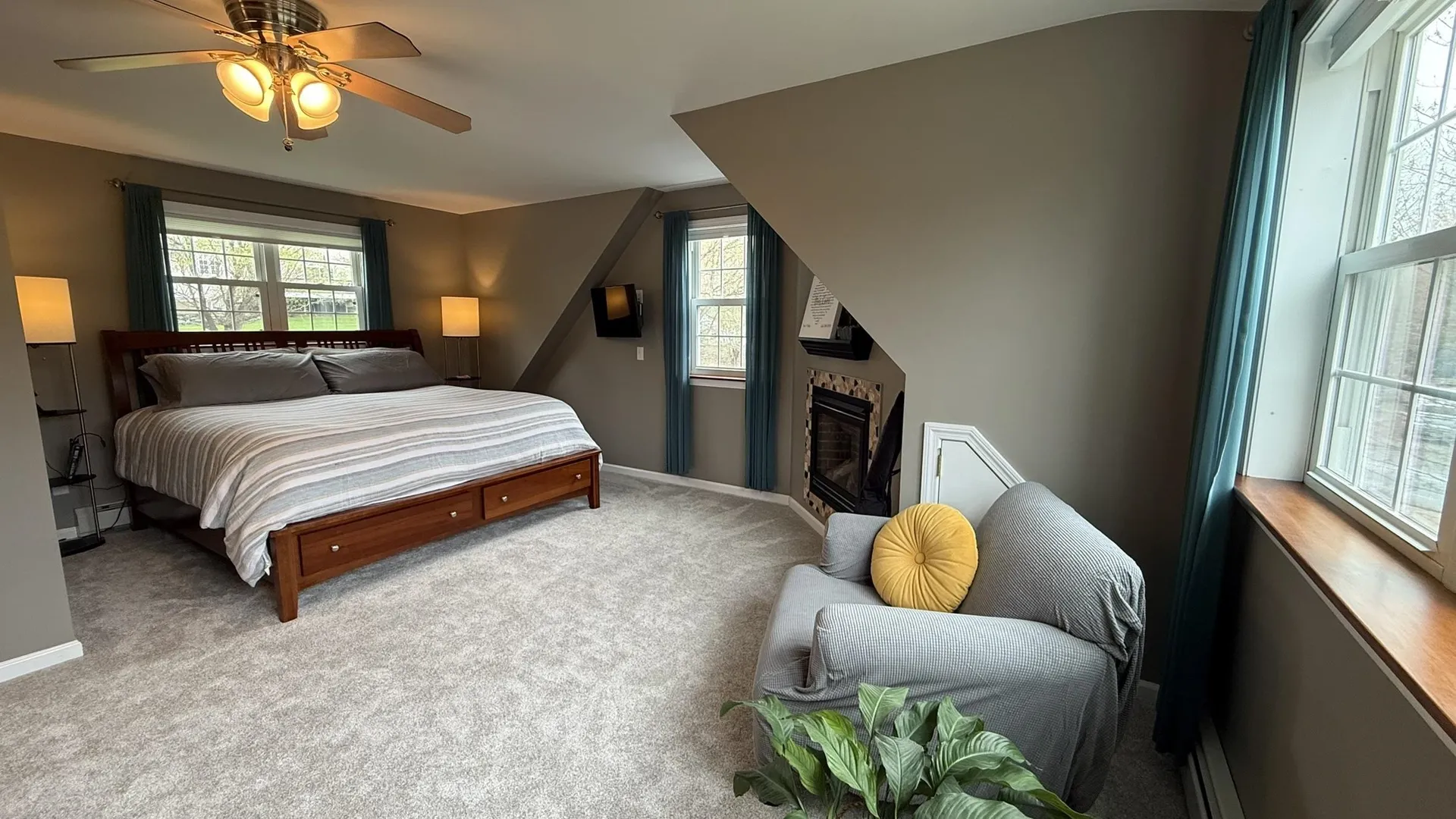 10 Outlook Lane Jericho VT 05465