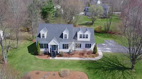 10 Outlook Lane Jericho VT 05465