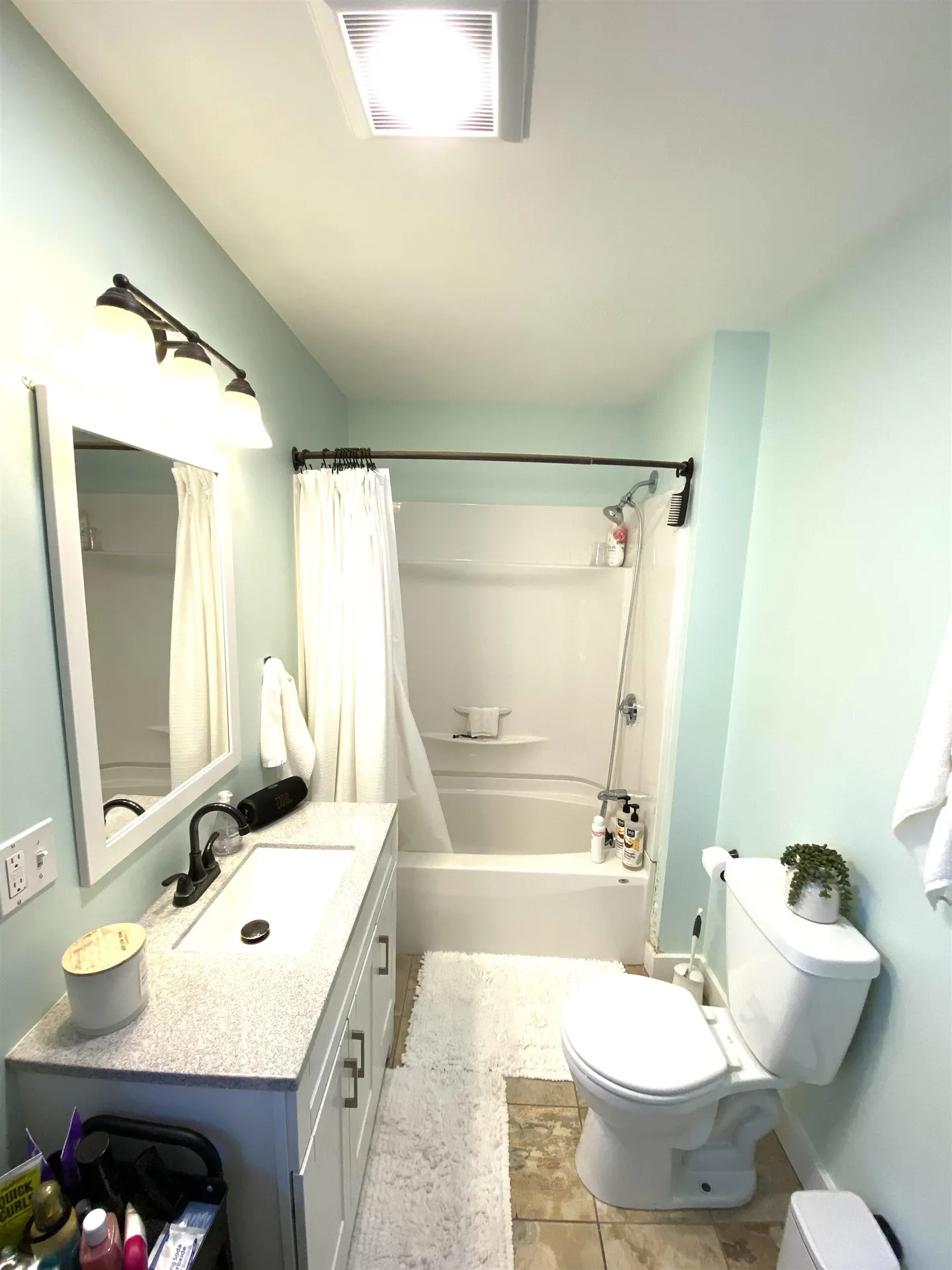 37 Lawrence Road Salem NH 03079