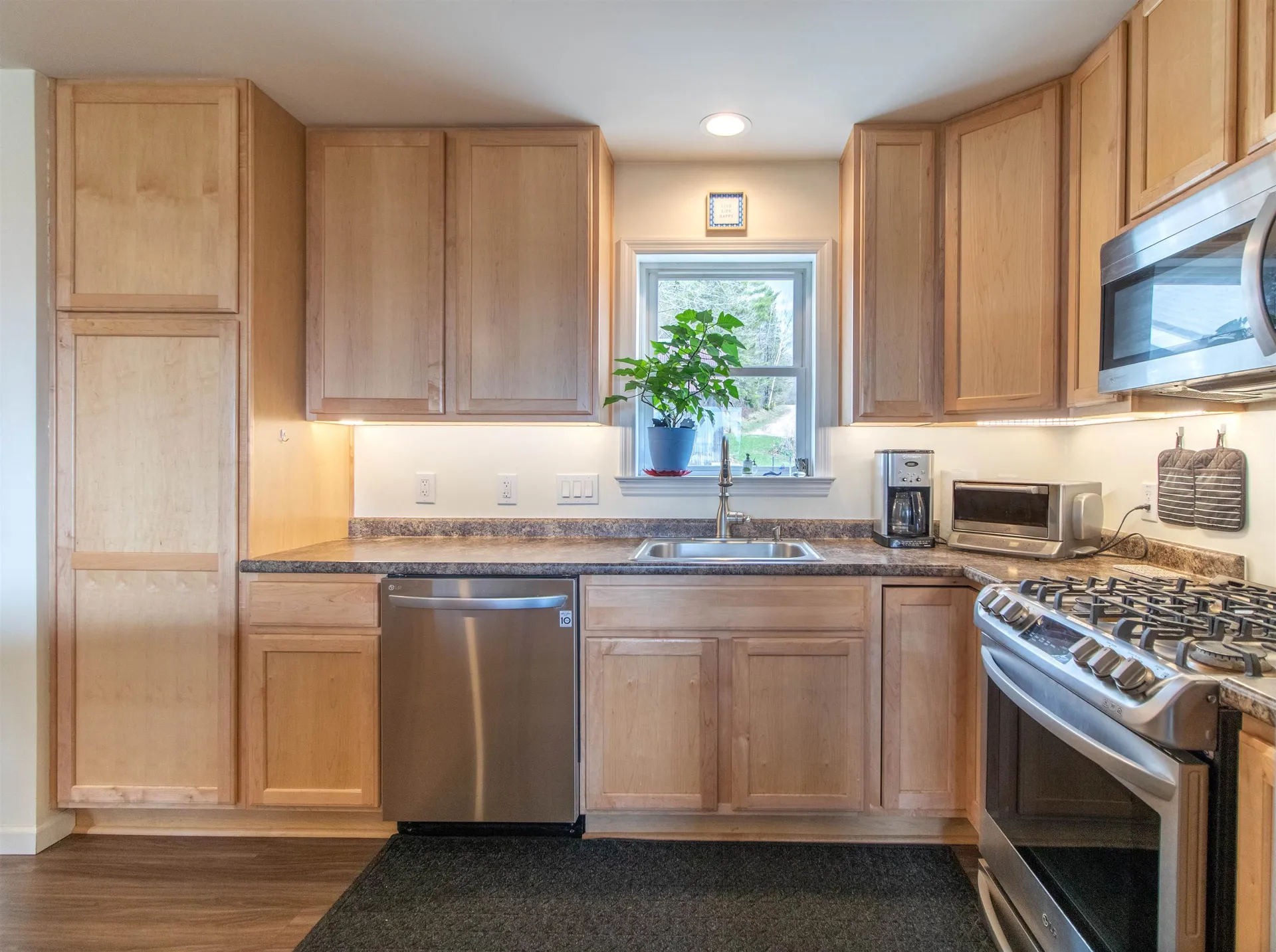 27 Baird Road Newark VT 05871