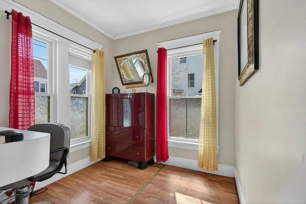 17 Academy Street Rochester NH 03867