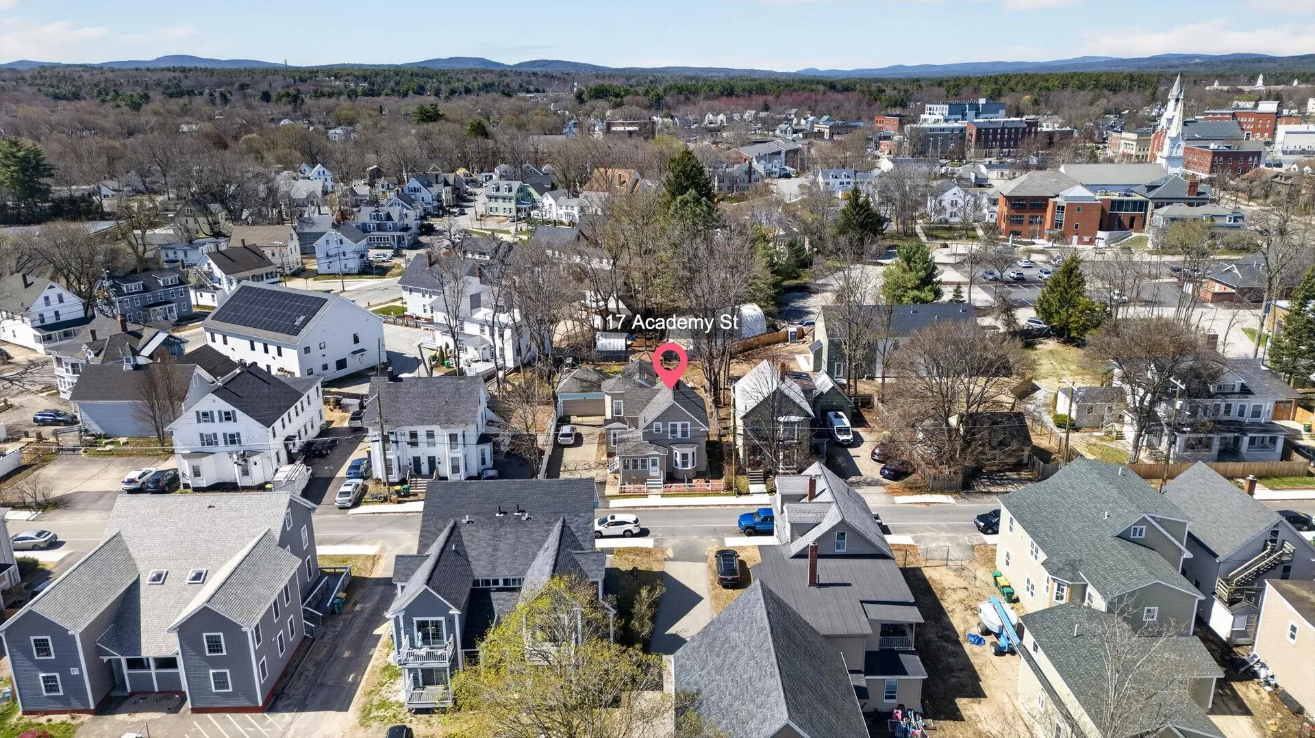 17 Academy Street Rochester NH 03867