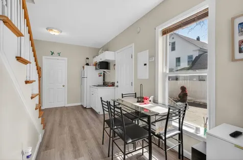 17 Academy Street Rochester NH 03867