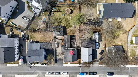 17 Academy Street Rochester NH 03867