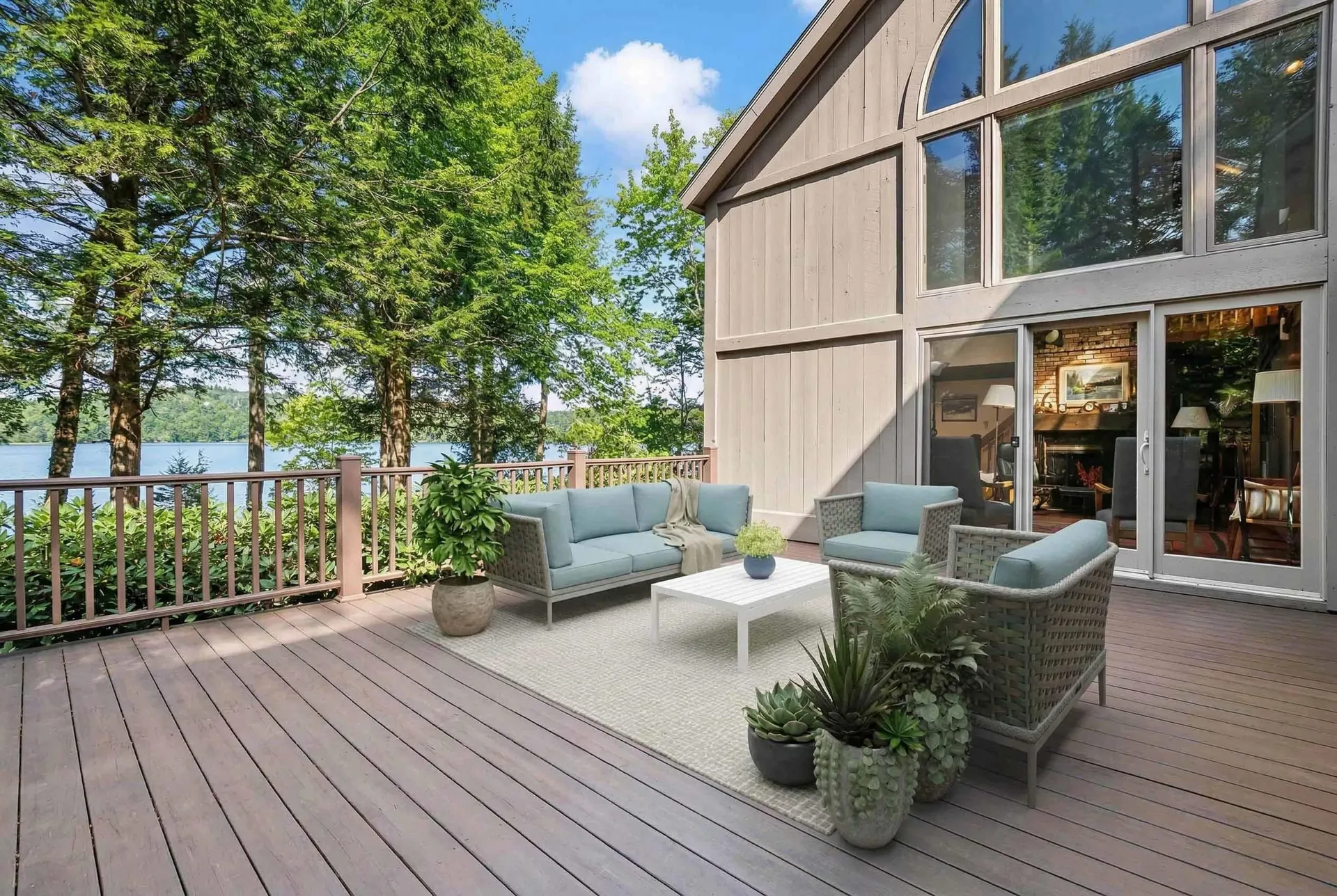 109 South Cove Road New London NH 03257