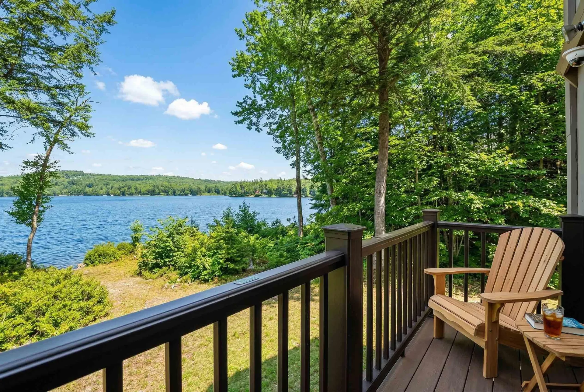 109 South Cove Road New London NH 03257
