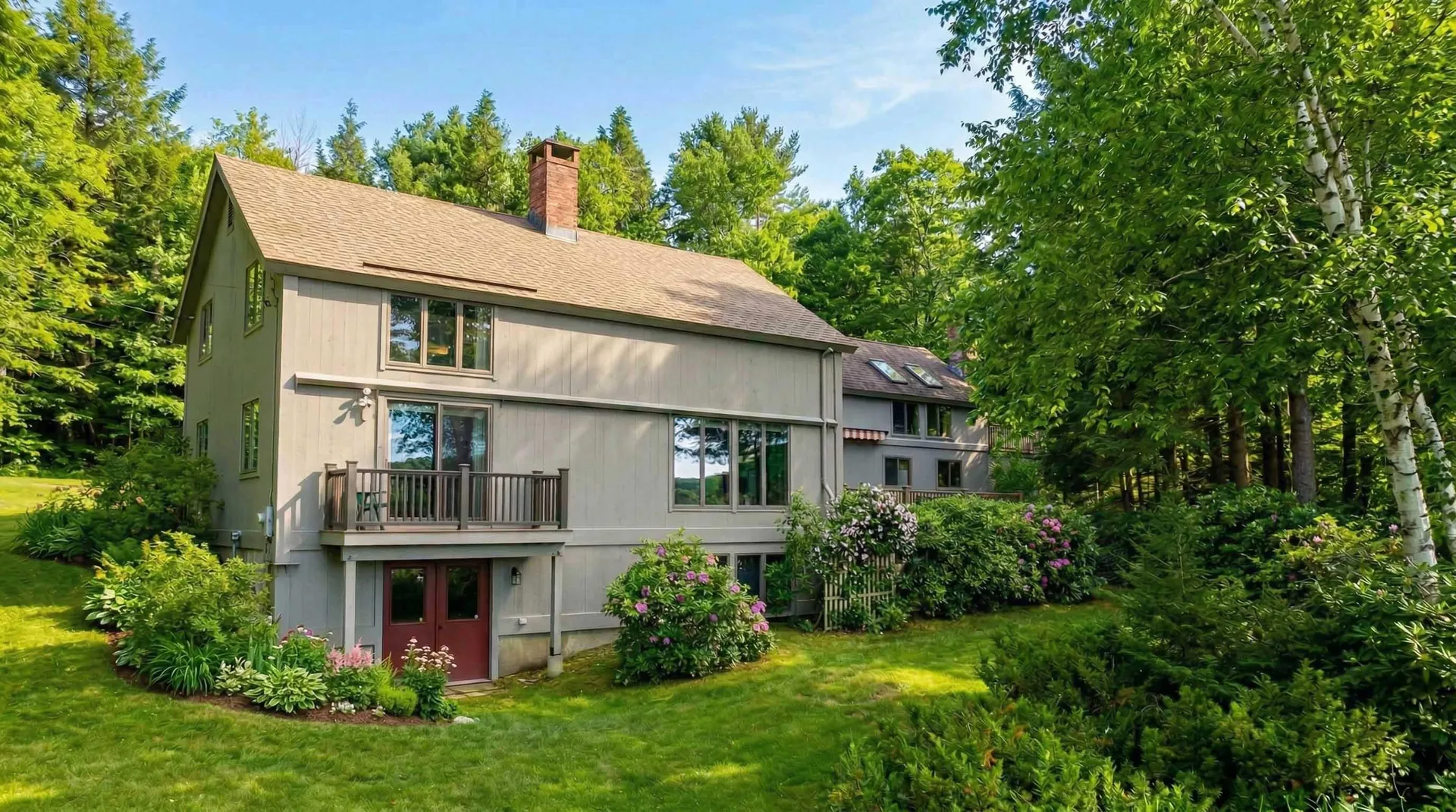 109 South Cove Road New London NH 03257