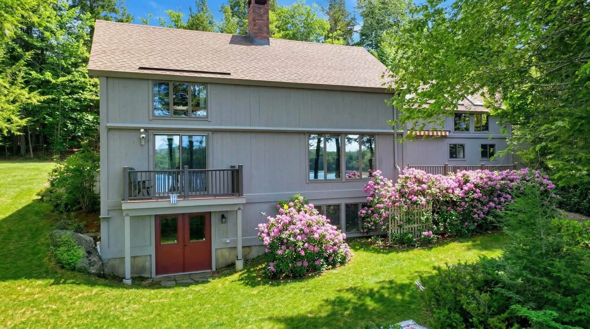 109 South Cove Road New London NH 03257
