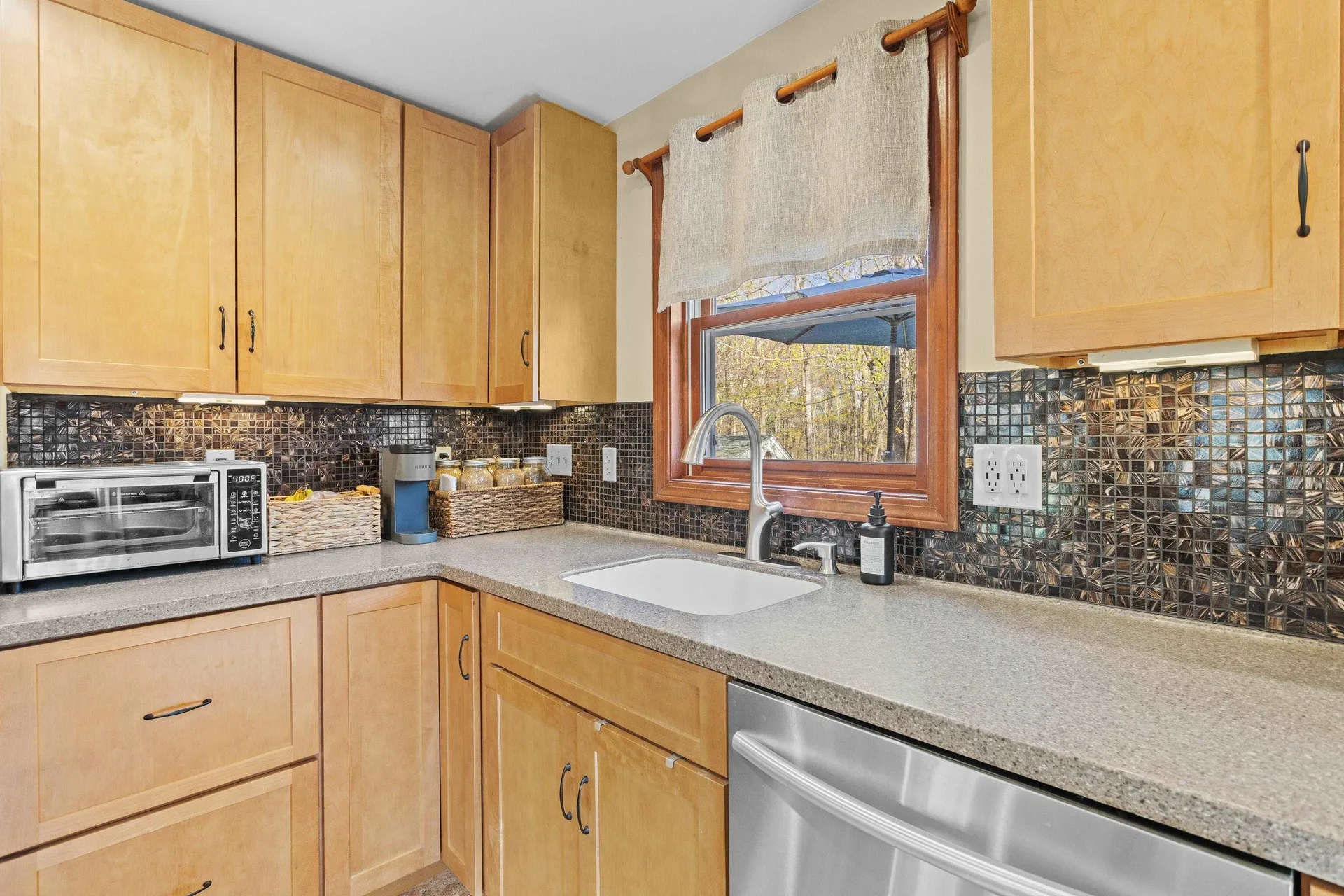 345 Davison Road Henniker NH 03242