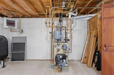 345 Davison Road Henniker NH 03242