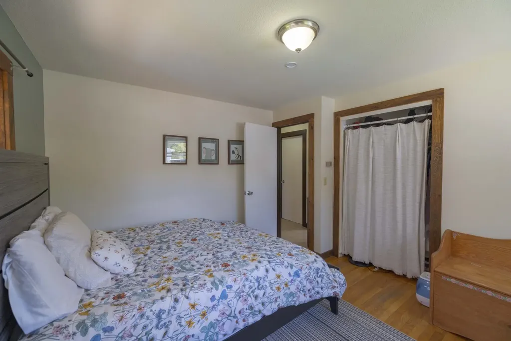 31 Trowbridge Road Keene NH 03431