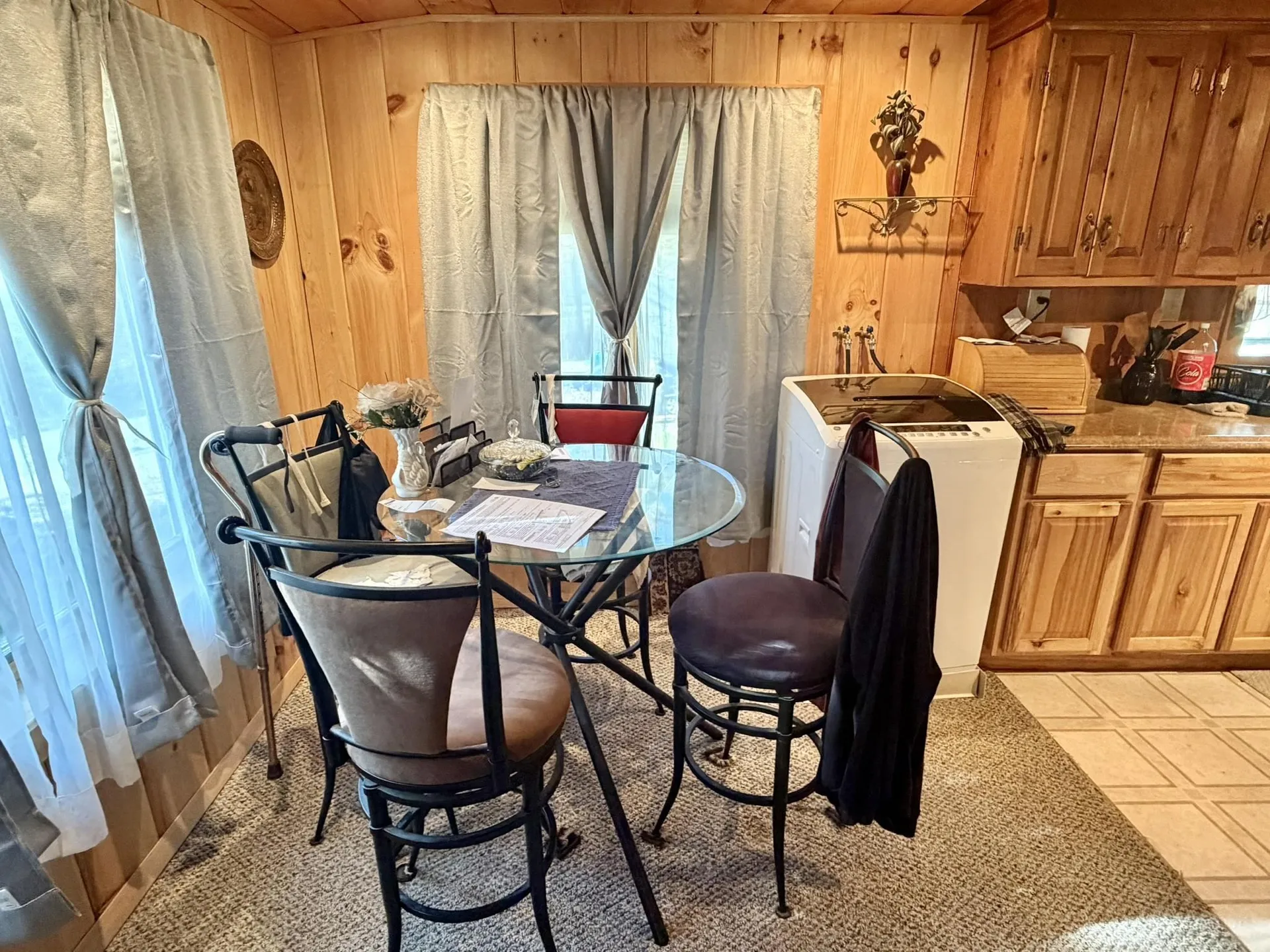 25 S Mayhew Road Hebron NH 03241