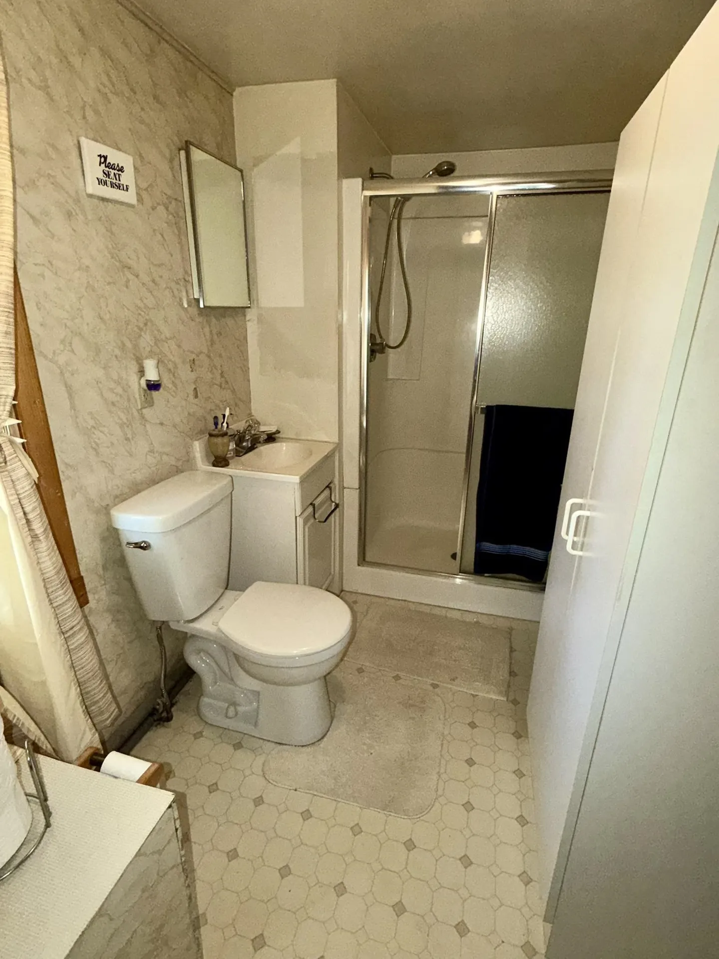 25 S Mayhew Road Hebron NH 03241
