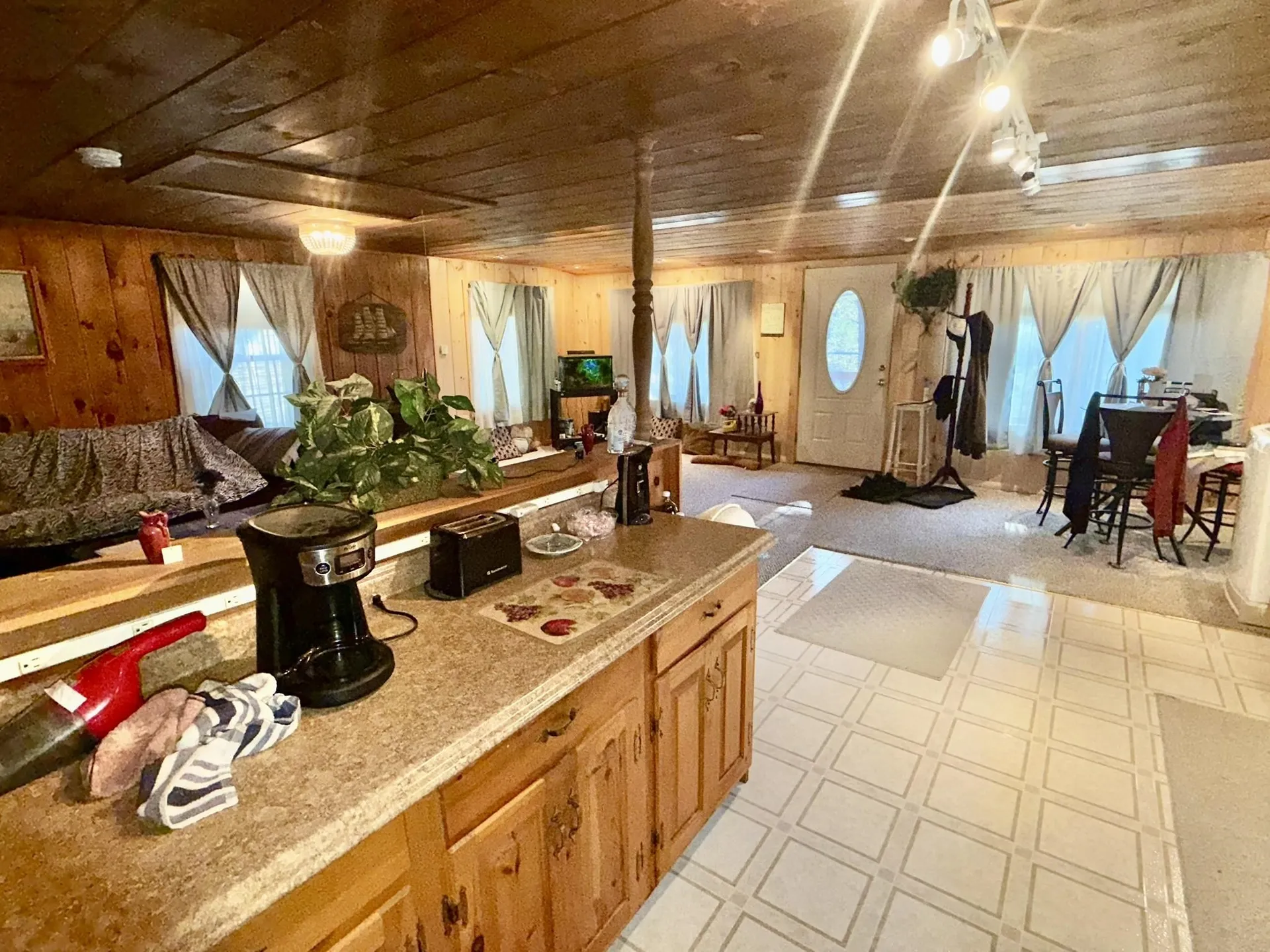 25 S Mayhew Road Hebron NH 03241