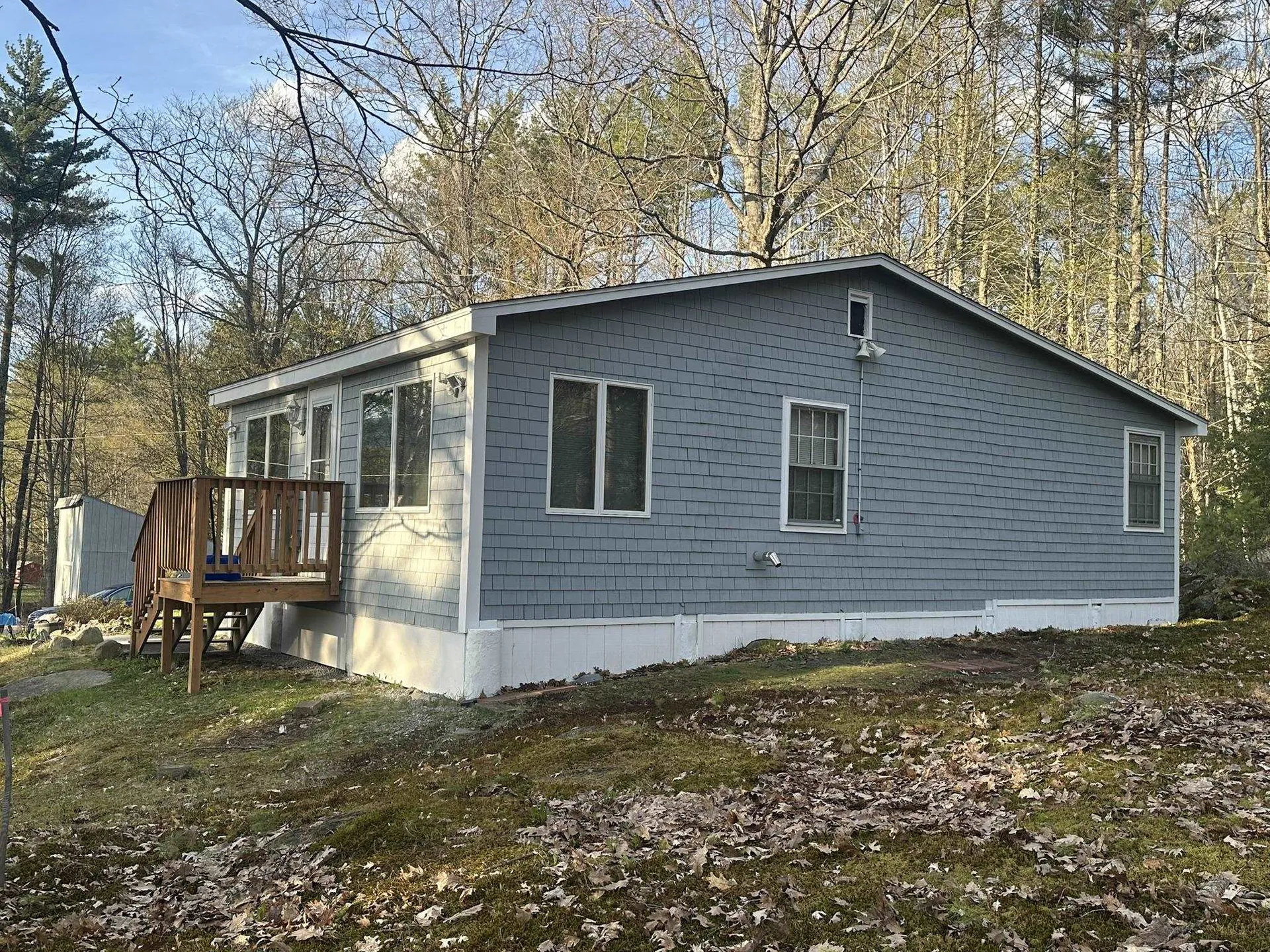 25 S Mayhew Road Hebron NH 03241