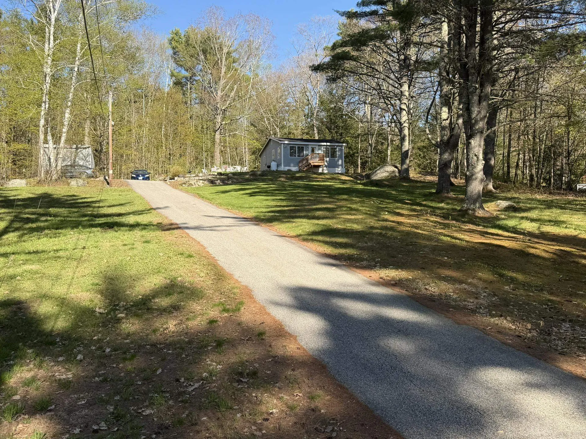 25 S Mayhew Road Hebron NH 03241