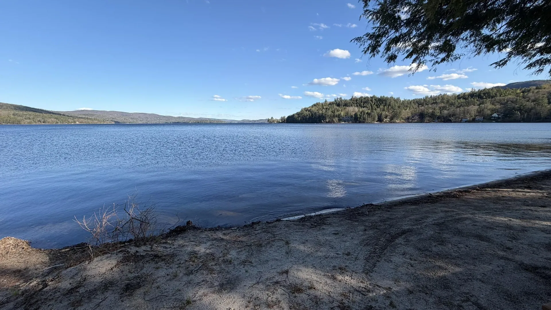 25 S Mayhew Road Hebron NH 03241