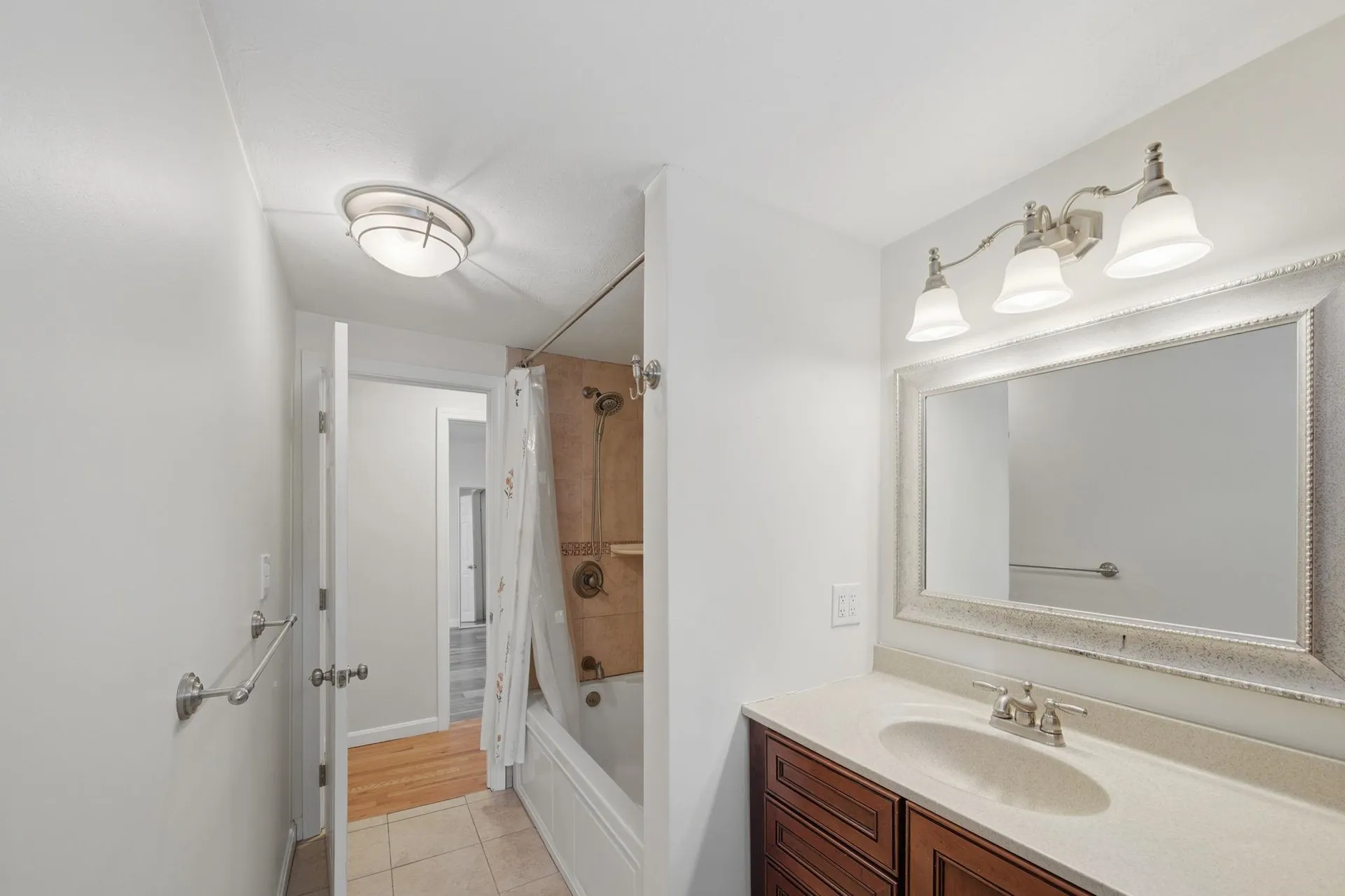 115 Silver Lake Road Hollis NH 03049