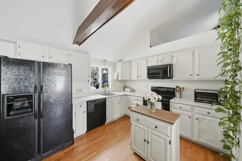 115 Silver Lake Road Hollis NH 03049