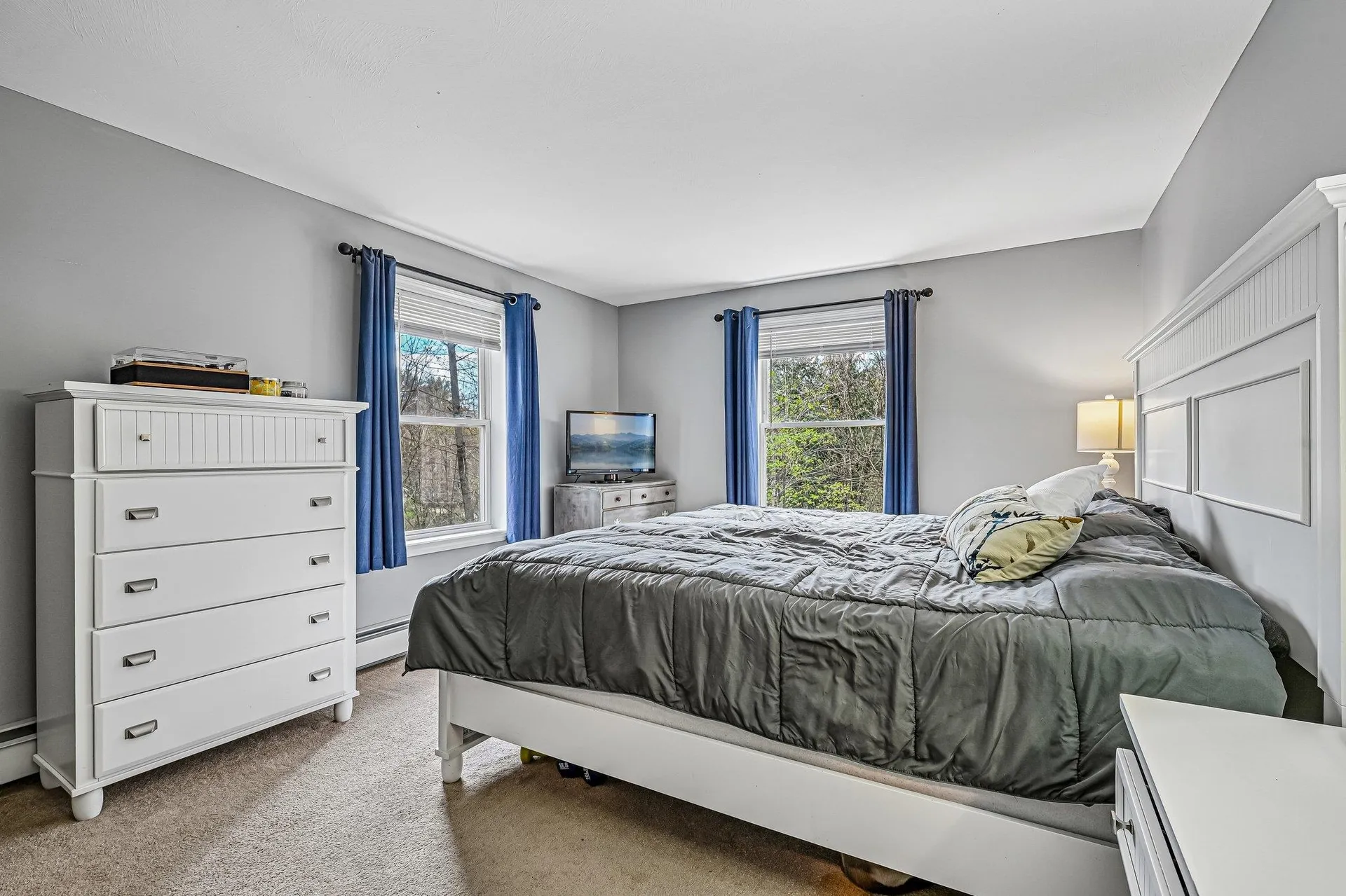 17 Seminole Road Hillsborough NH 03244