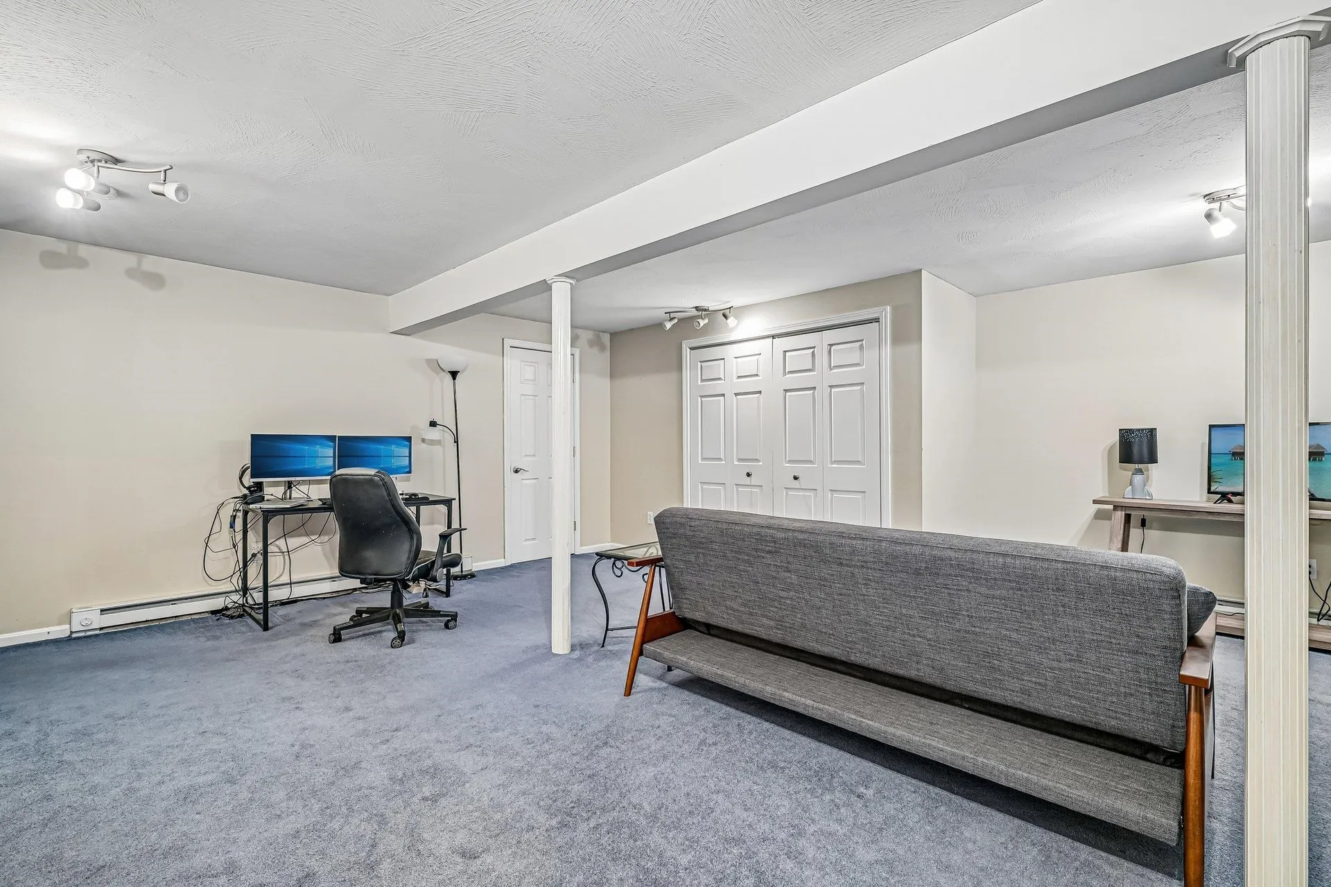 17 Seminole Road Hillsborough NH 03244