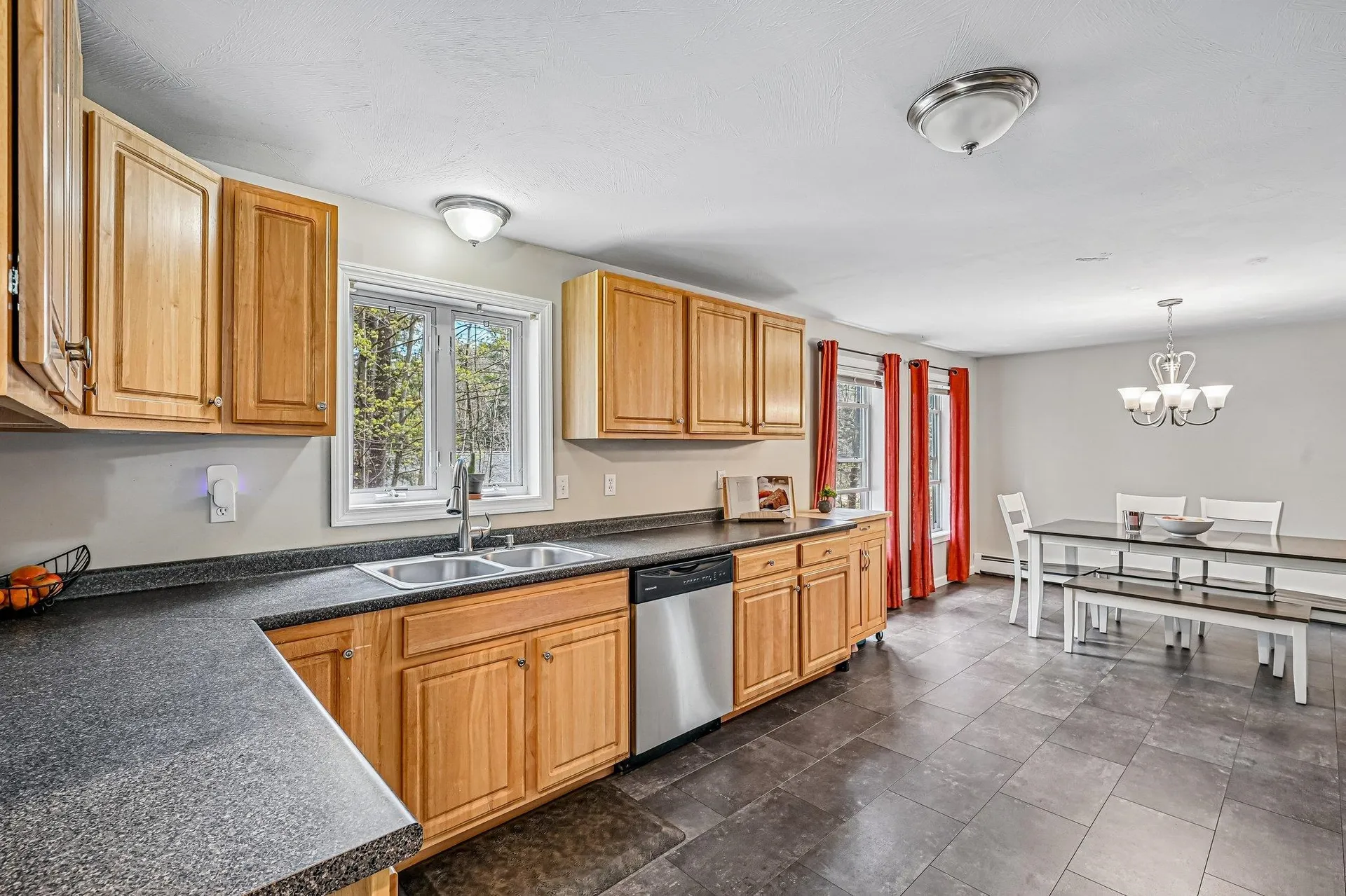 17 Seminole Road Hillsborough NH 03244