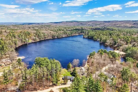 17 Seminole Road Hillsborough NH 03244