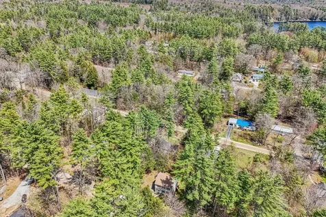 17 Seminole Road Hillsborough NH 03244