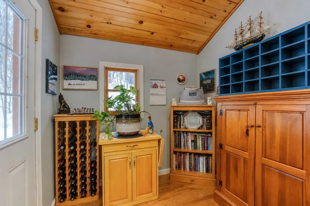 30 Porcupine Drive Campton NH 03223