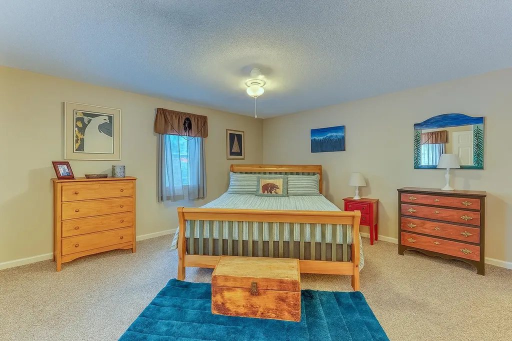 30 Porcupine Drive Campton NH 03223