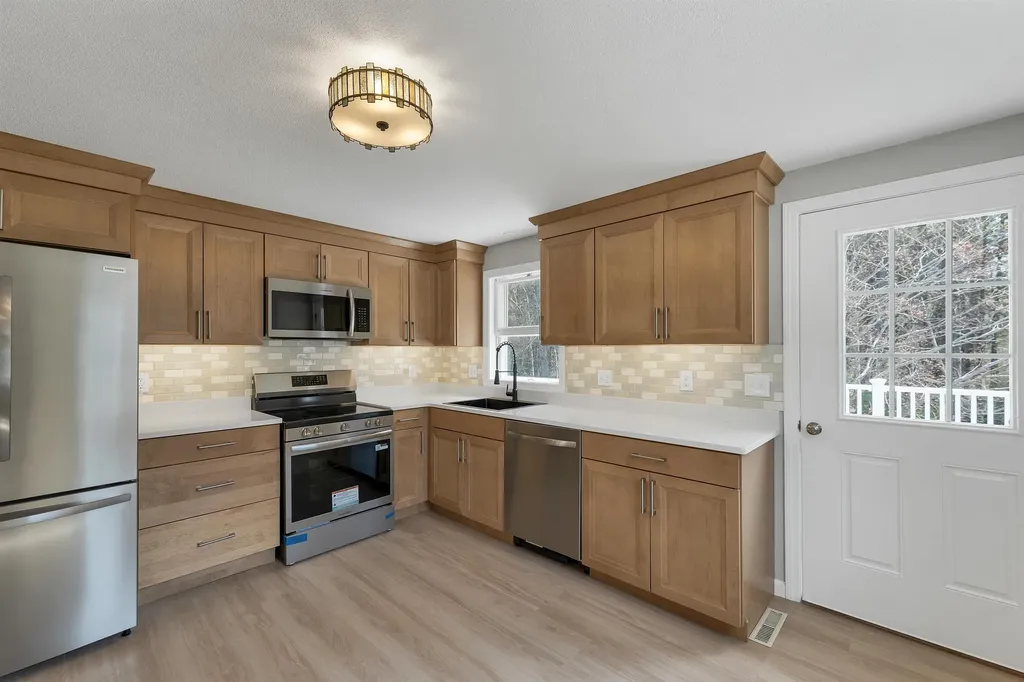 26 Packard Drive Merrimack NH 03054
