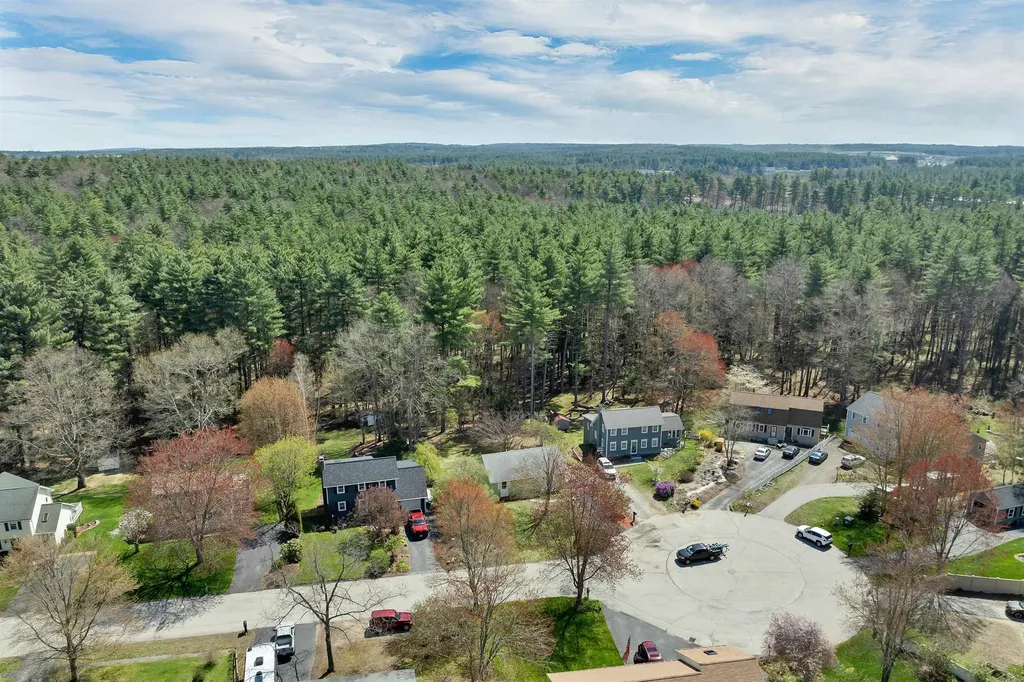 26 Packard Drive Merrimack NH 03054