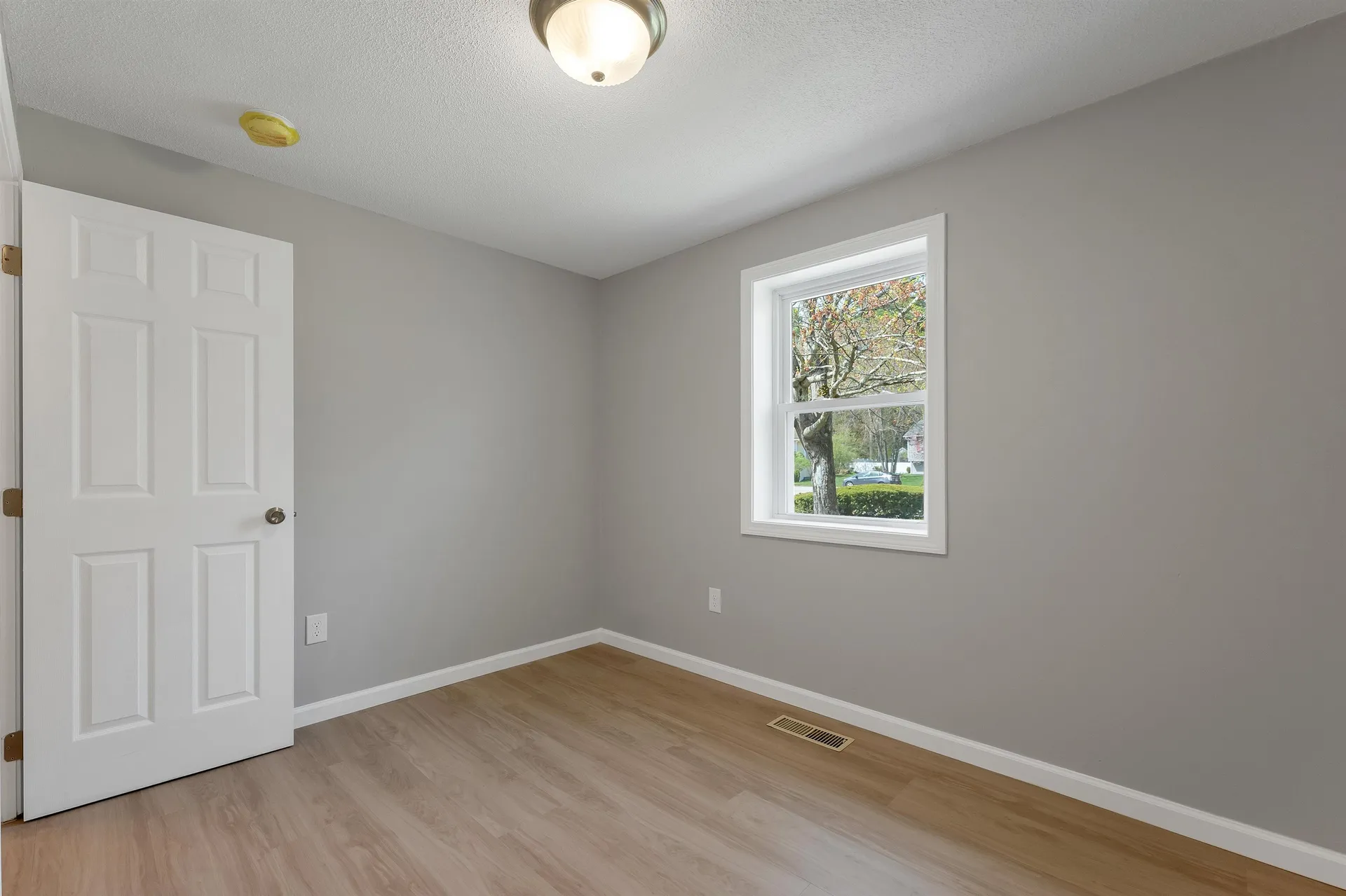 26 Packard Drive Merrimack NH 03054