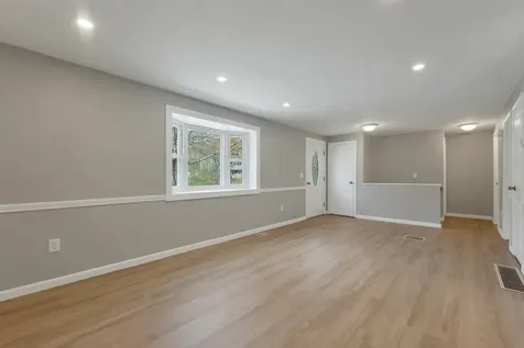26 Packard Drive Merrimack NH 03054