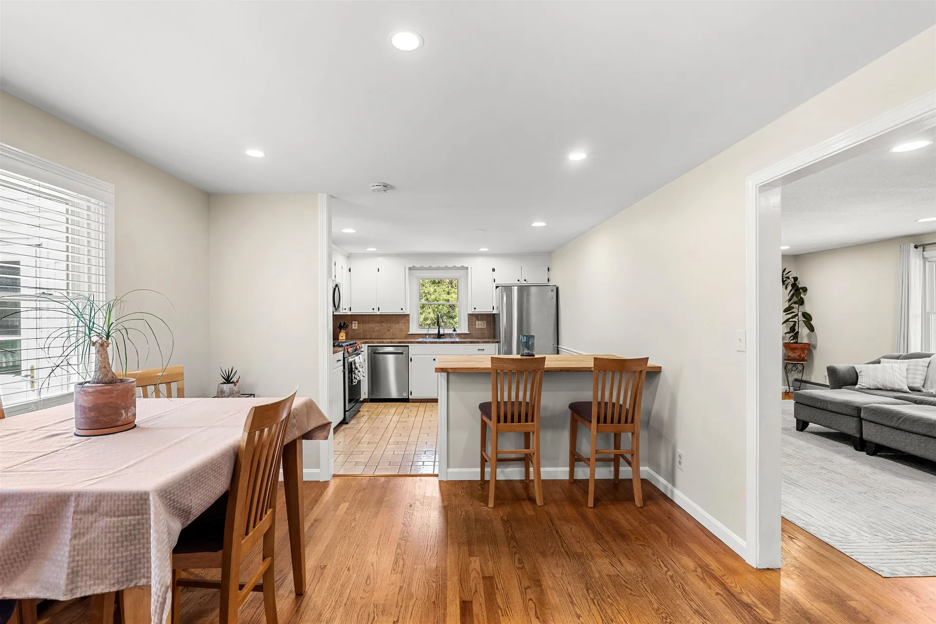 410 E View Drive Pembroke NH 03275
