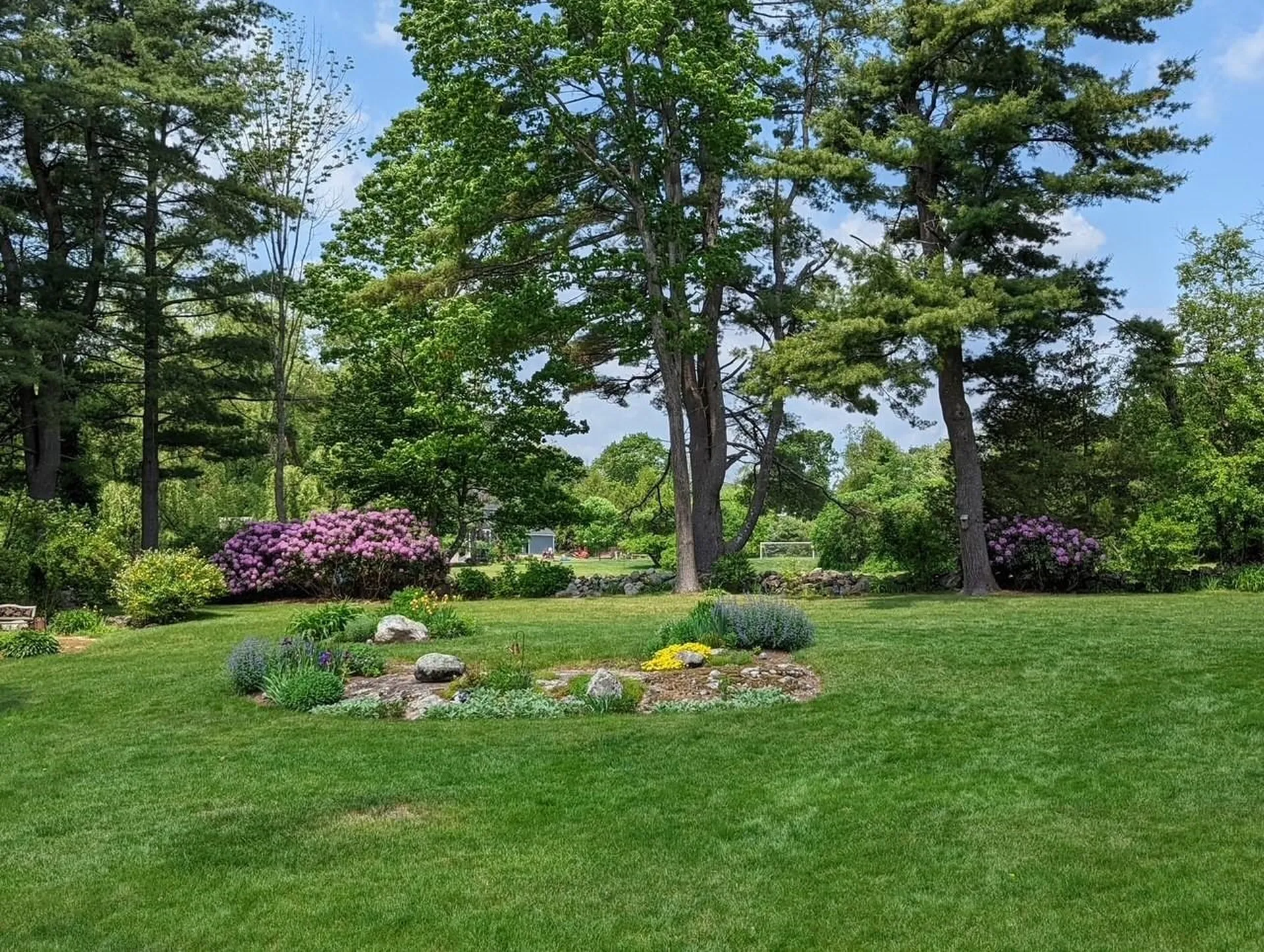 410 E View Drive Pembroke NH 03275