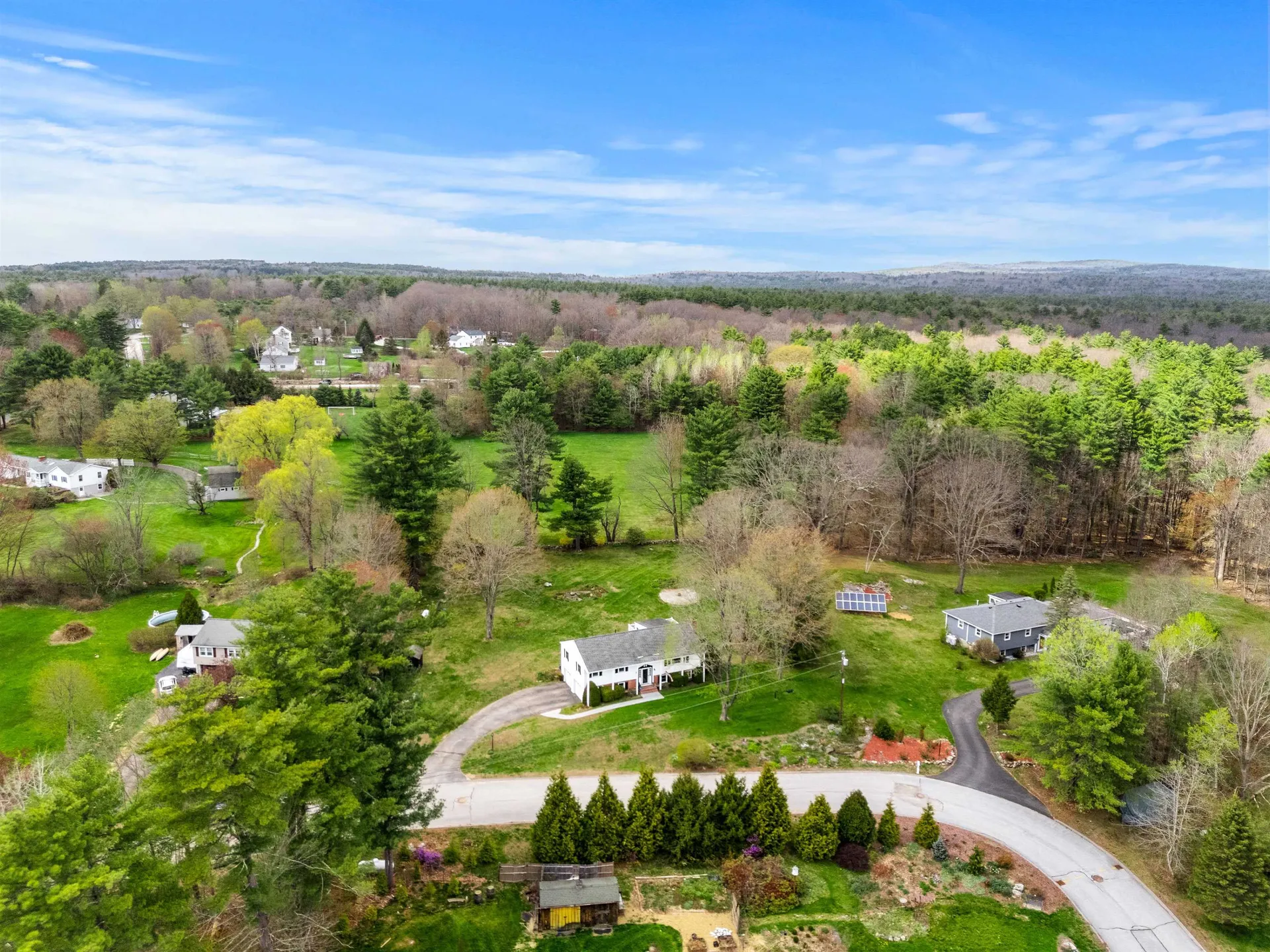 410 E View Drive Pembroke NH 03275