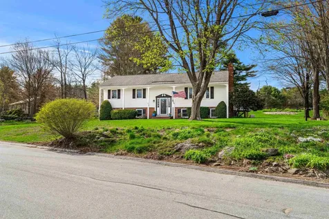410 E View Drive Pembroke NH 03275