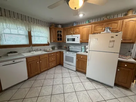 140 Fairfield Street St. Albans City VT 05478