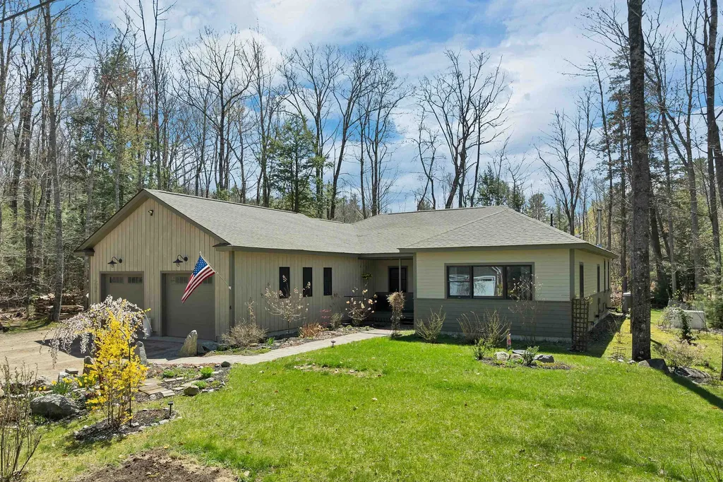 4 Colton Lane Center Harbor NH 03226