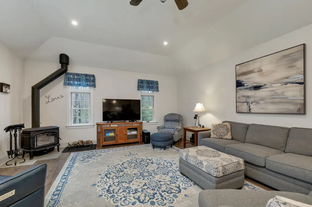 4 Colton Lane Center Harbor NH 03226