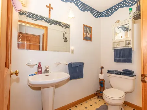 100 Tully Brook Road Richmond NH 03470