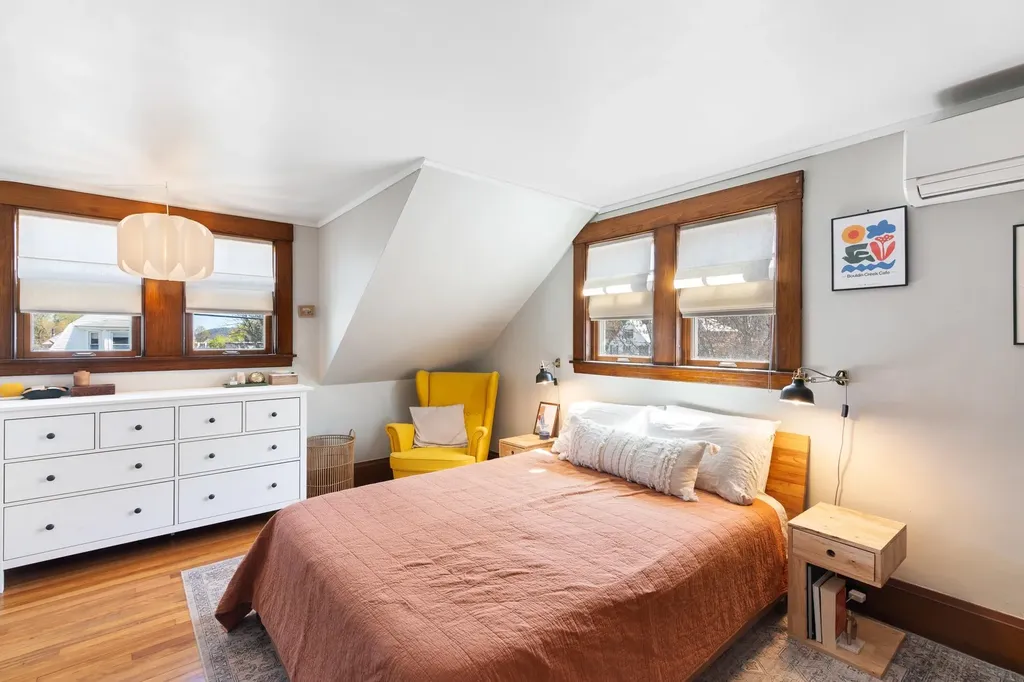76 Belmont Avenue Brattleboro VT 05301