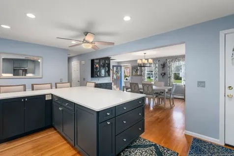 14 Trinity Drive Nashua NH 03063