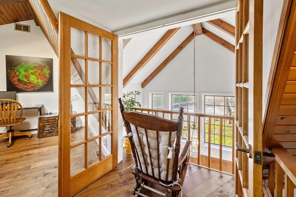431 Mcgregor Point Alburgh VT 05440