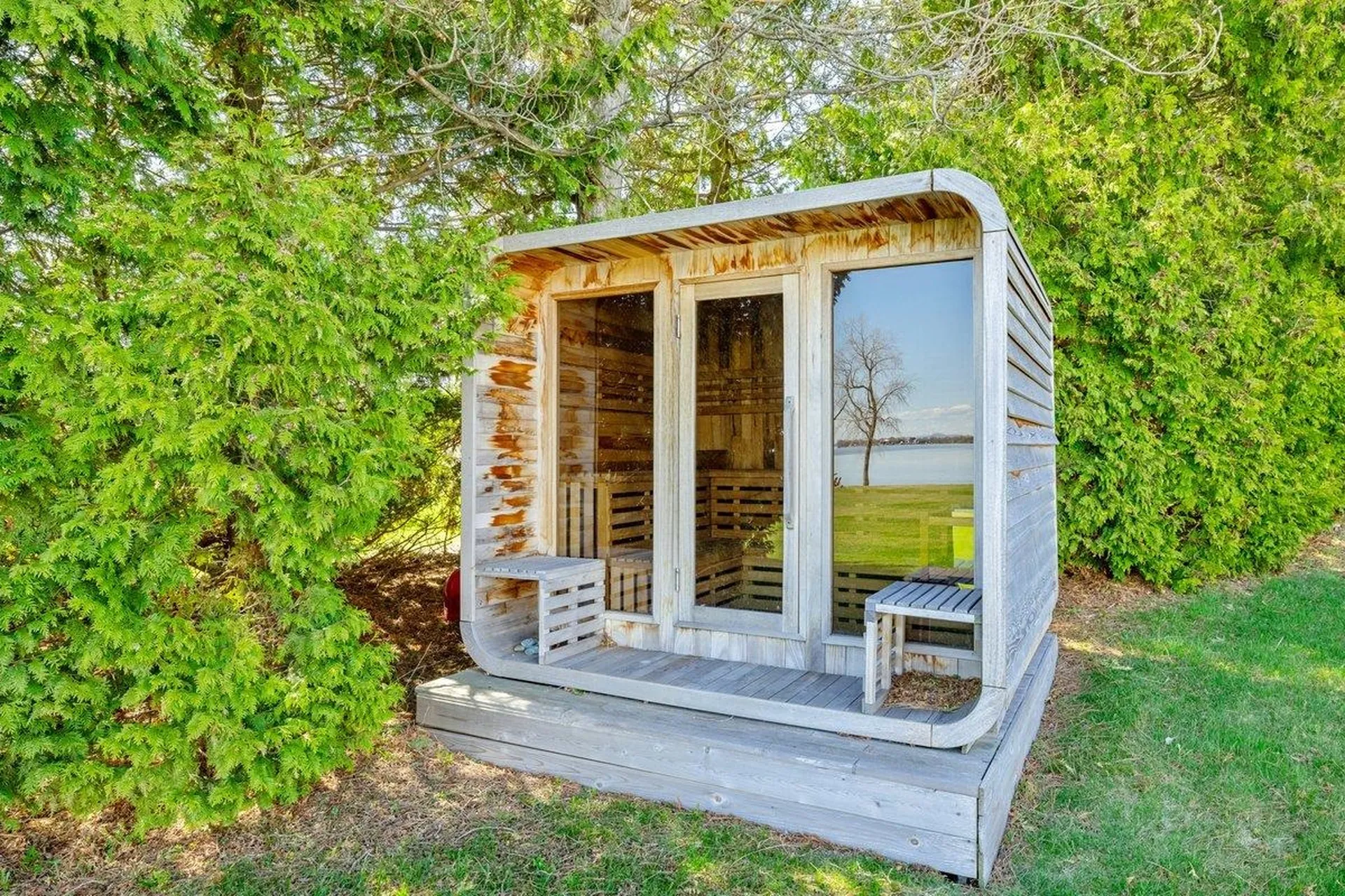 431 Mcgregor Point Alburgh VT 05440